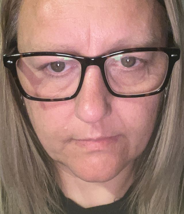 Reading glasses