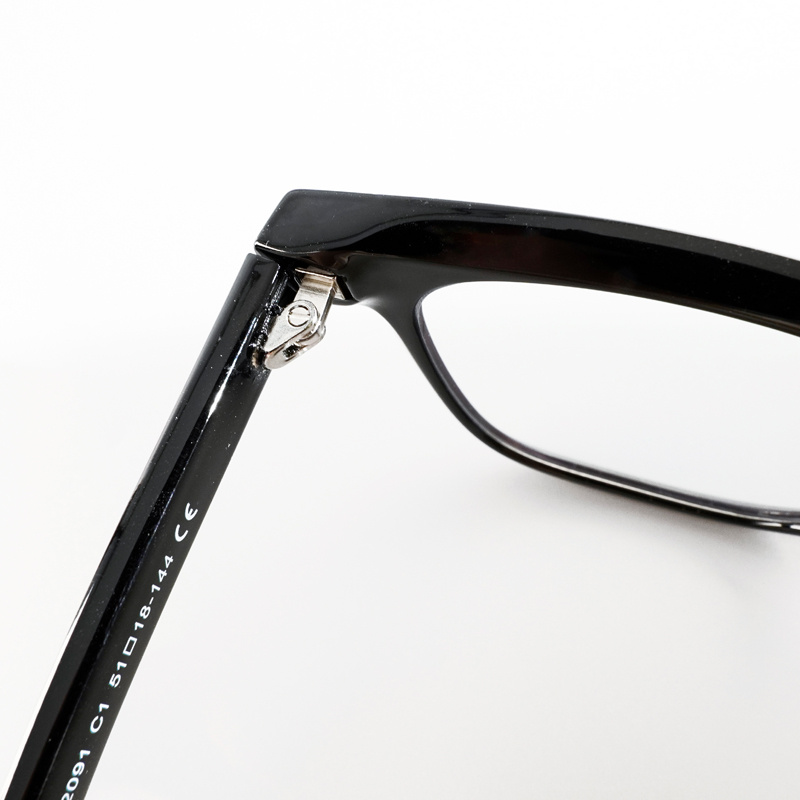 KEZVOR E236 L Black, lifestyle image 6 of 9