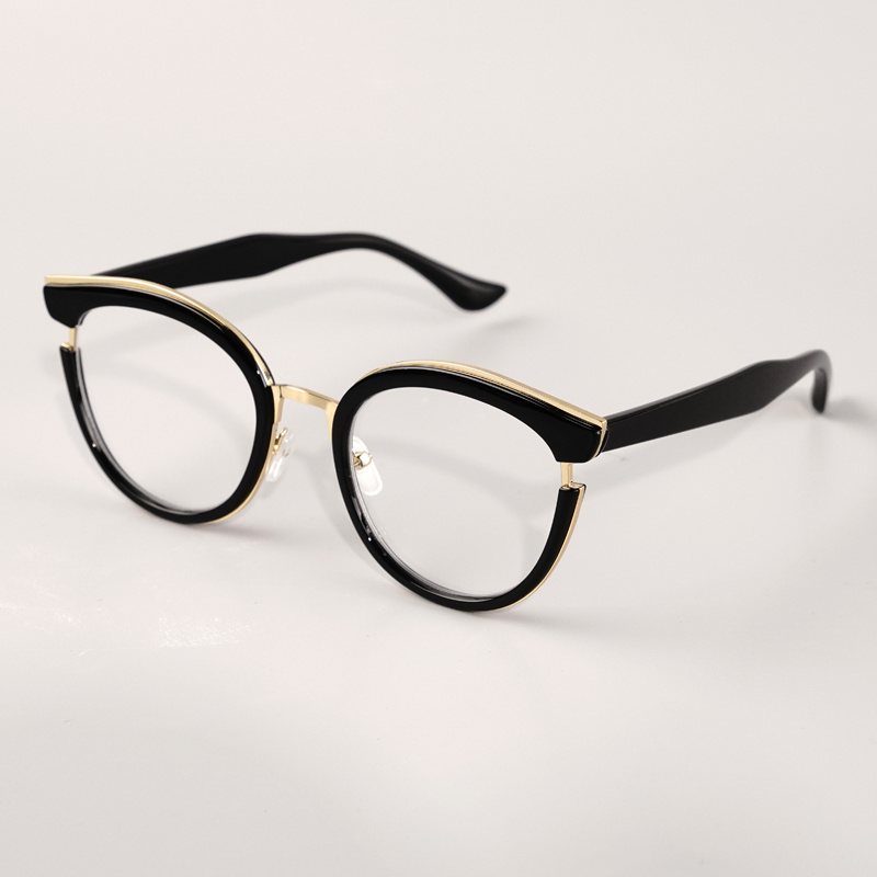 KEZVOR E174 S Black Gold, lifestyle image 5 of 9