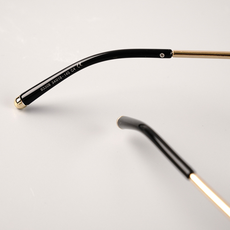 KEZVOR E139 M Black Tortoise, lifestyle image 8 of 8