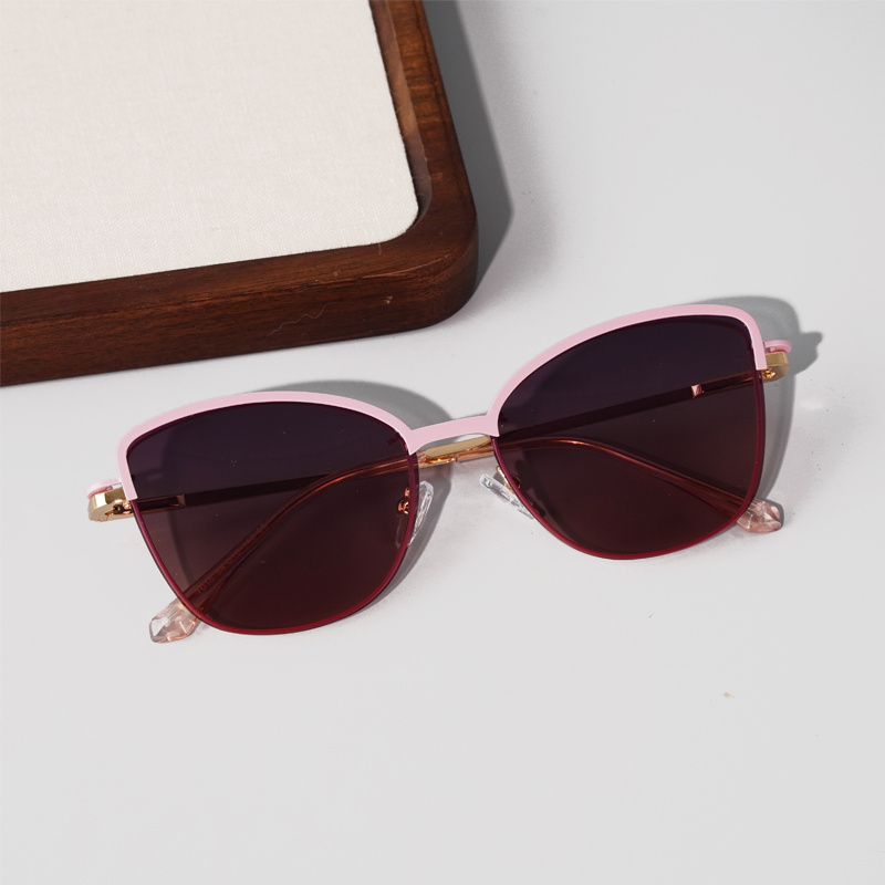 KEZVOR E319 Pink S, lifestyle image 6 of 12