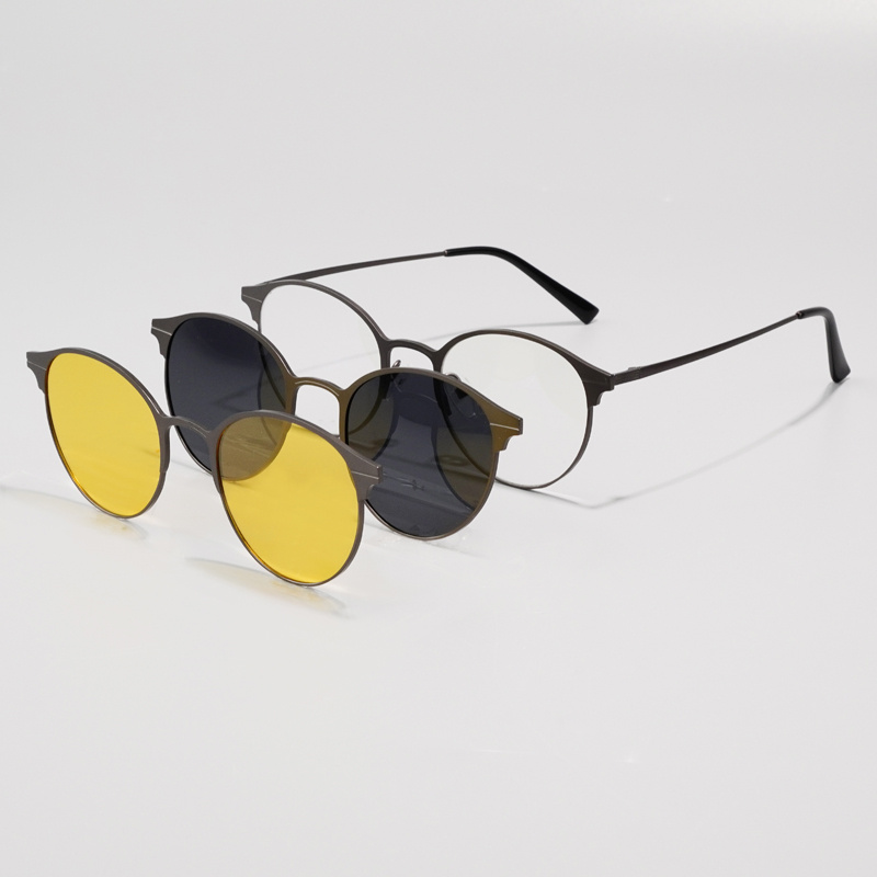 KEZVOR E313 L Gunmetal, lifestyle image 10 of 16