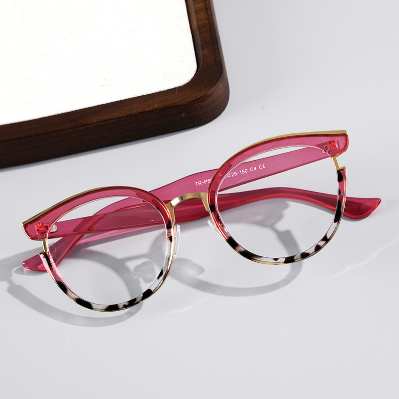 KEZVOR E174 S Red Tortoise, lifestyle image 4 of 9
