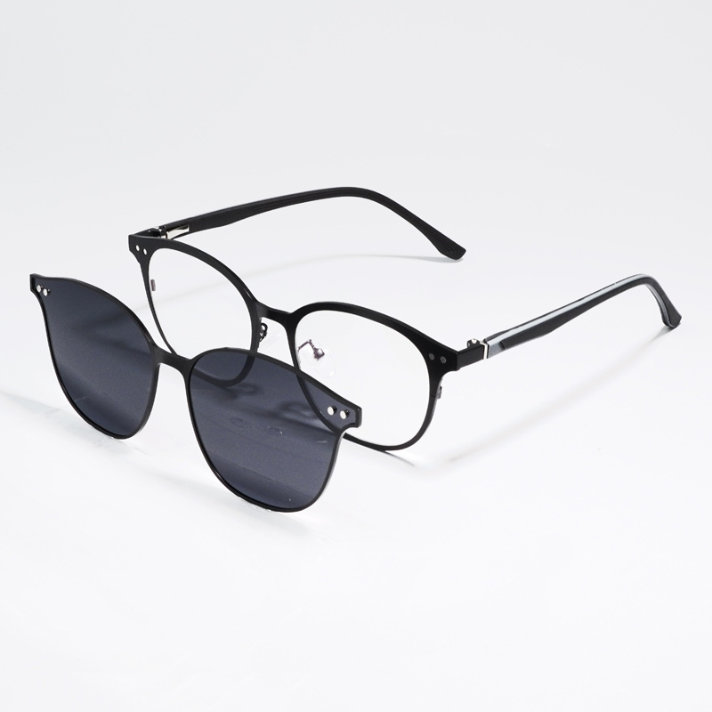 KEZVOR E309 Blaack XL, lifestyle image 7 of 12