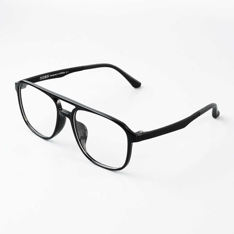 KEZVOR E297 Black, lifestyle image 5 of 8
