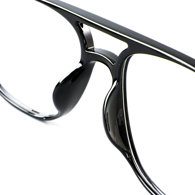 KEZVOR E297 Black, lifestyle image 7 of 8