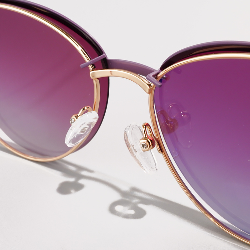 KEZVOR E318 S Purple, lifestyle image 10 of 12
