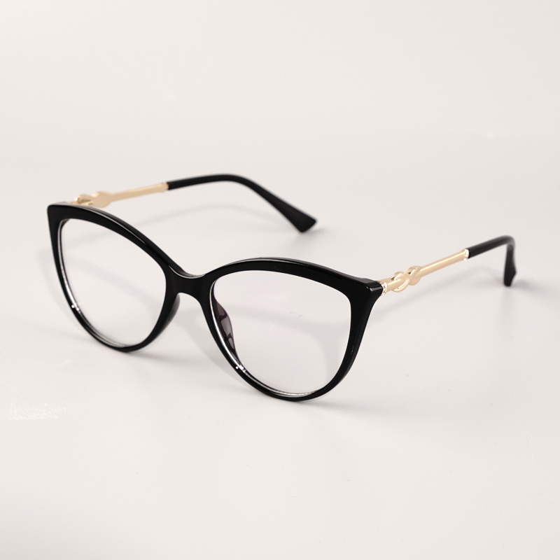 KEZVOR E166 M Black, lifestyle image 5 of 9