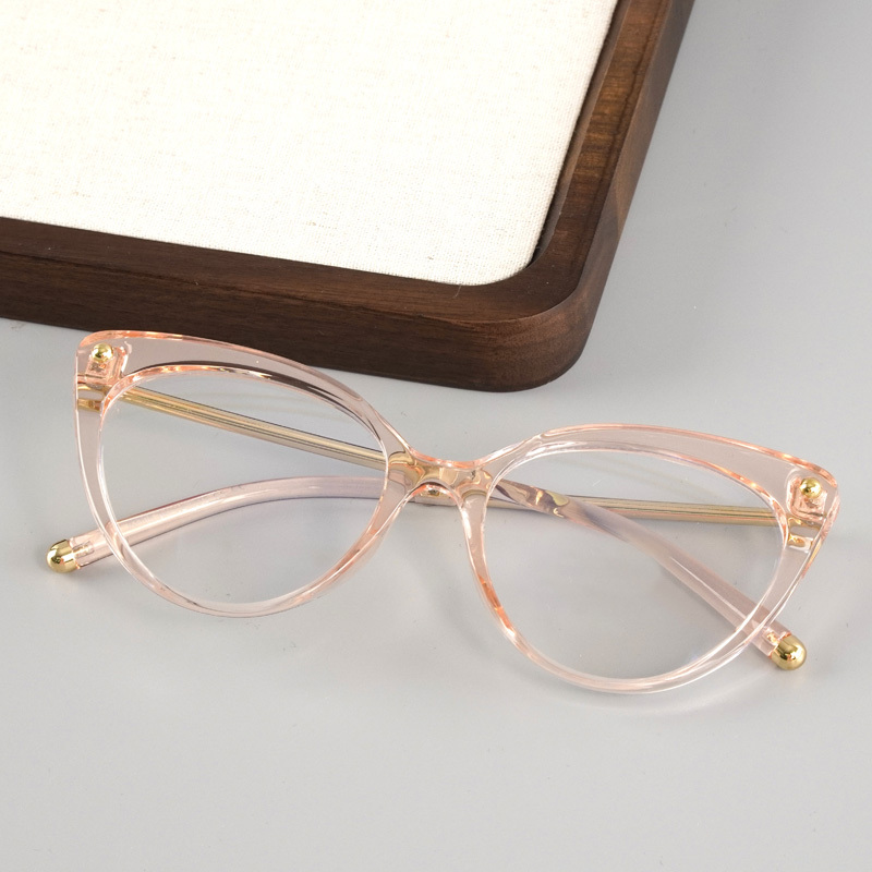 KEZVOR E139 M Pink Clear, lifestyle image 4 of 8