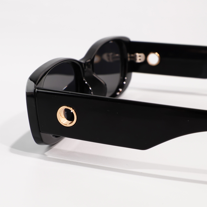 KEZVOR S321 Black L, lifestyle image 6 of 8