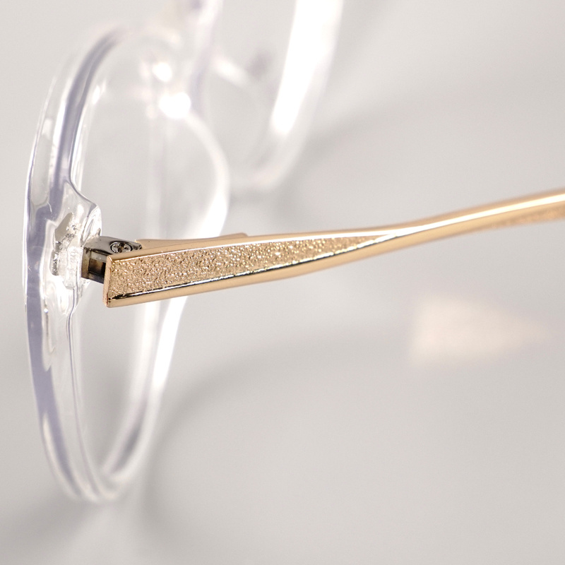 KEZVOR E163 M Clear, lifestyle image 7 of 11