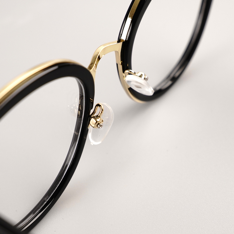 KEZVOR E174 S Black Gold, lifestyle image 7 of 9