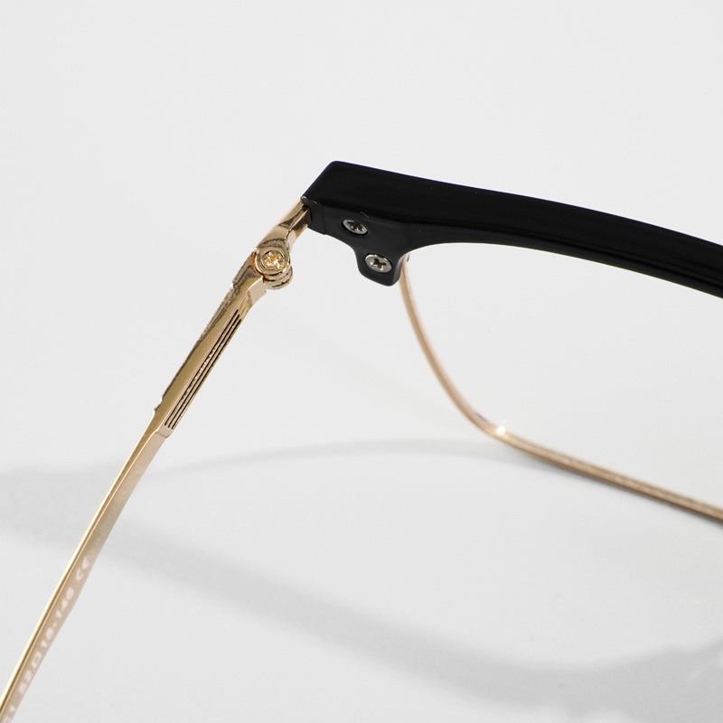 KEZVOR E289 Black Gold L, lifestyle image 7 of 8