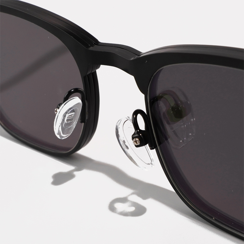 KEZVOR E314 Black, lifestyle image 14 of 17