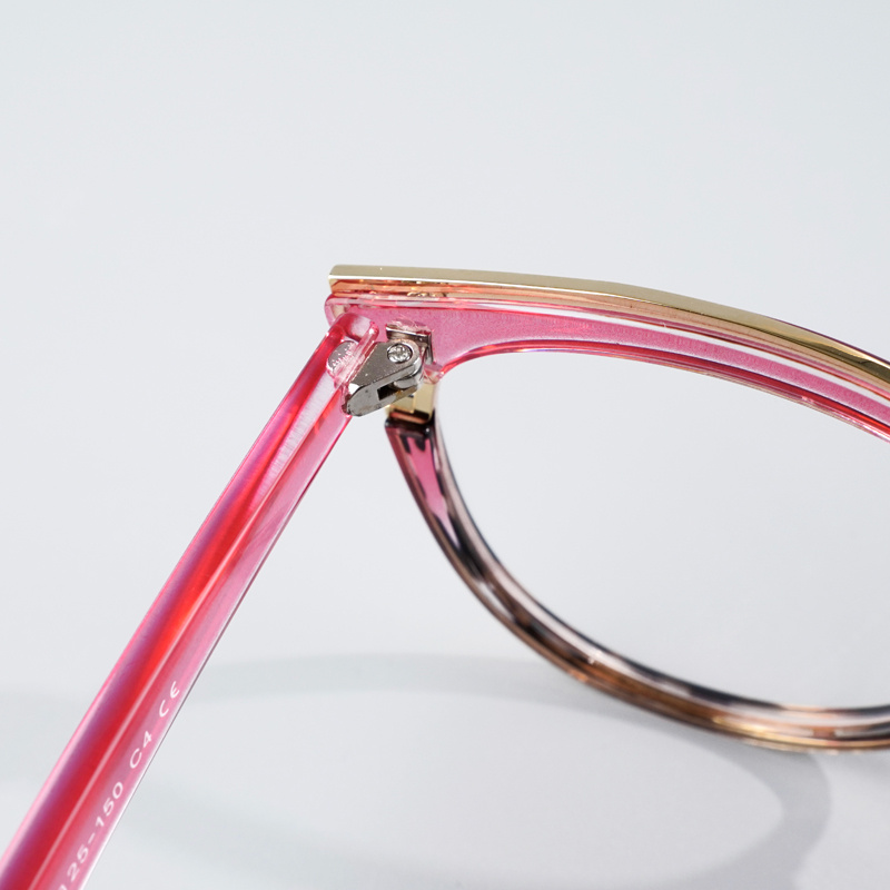 KEZVOR E174 S Red Tortoise, lifestyle image 6 of 9