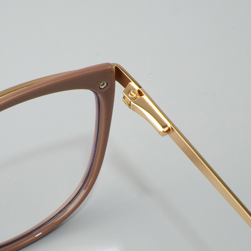 KEZVOR E162 S Pink Gold, lifestyle image 7 of 11